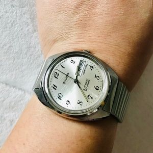 Vantage automatic bulova Watch